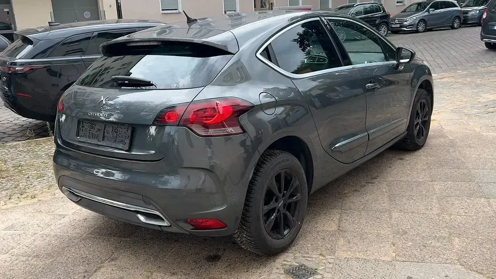 Gebraucht Citroën DS4 So Chic 163 PS (119 kW) 2012 Grau Kleinwagen