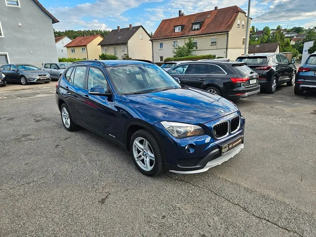 Gebraucht BMW X1 Advantage 116 PS (85 kW) 2015 Blau SUV
