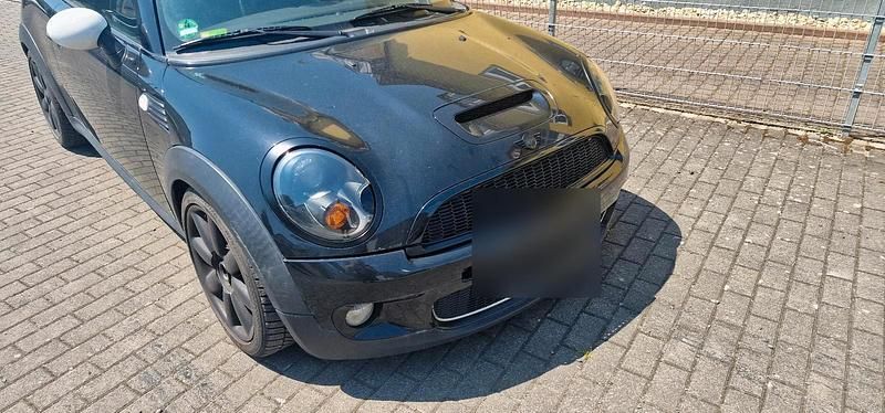 Gebraucht Mini John Cooper Works 184 PS (135 kW) 2010 Schwarz Kleinwagen
