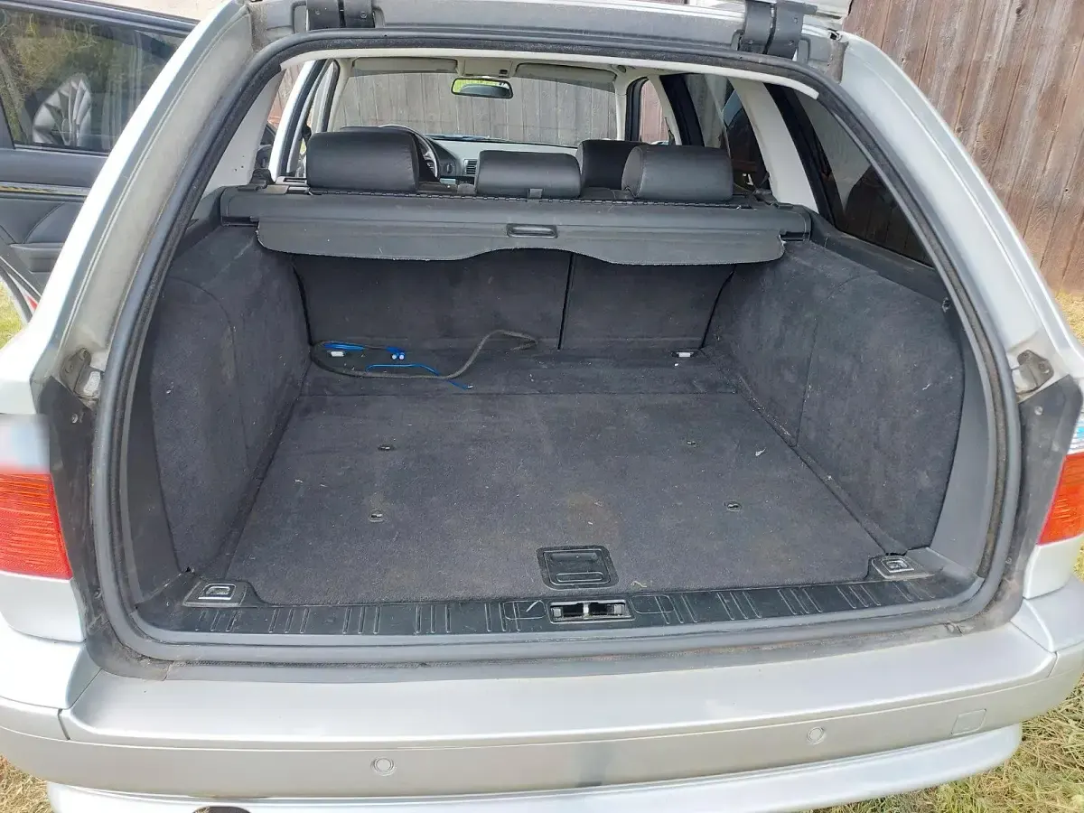 Second-hand BMW 520 170 CP (125 kW) 2001 Argintiu Break
