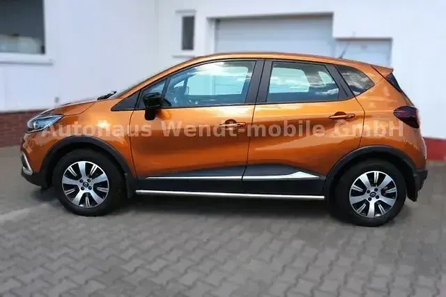 Gebraucht Renault Captur LIMITED 90 PS (66 kW) 2019 Orange SUV
