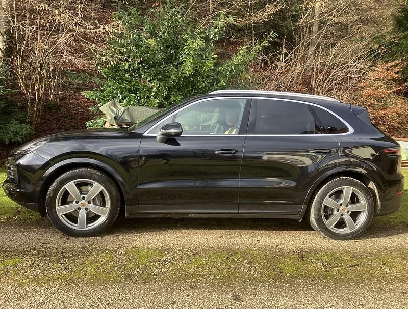 Gebraucht Porsche Cayenne 340 PS (250 kW) 2020 Schwarz SUV