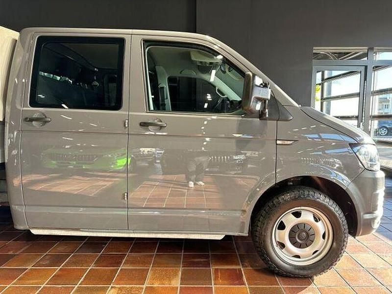Gebraucht VW T6 140 PS (102 kW) 2016 Pure grey Van