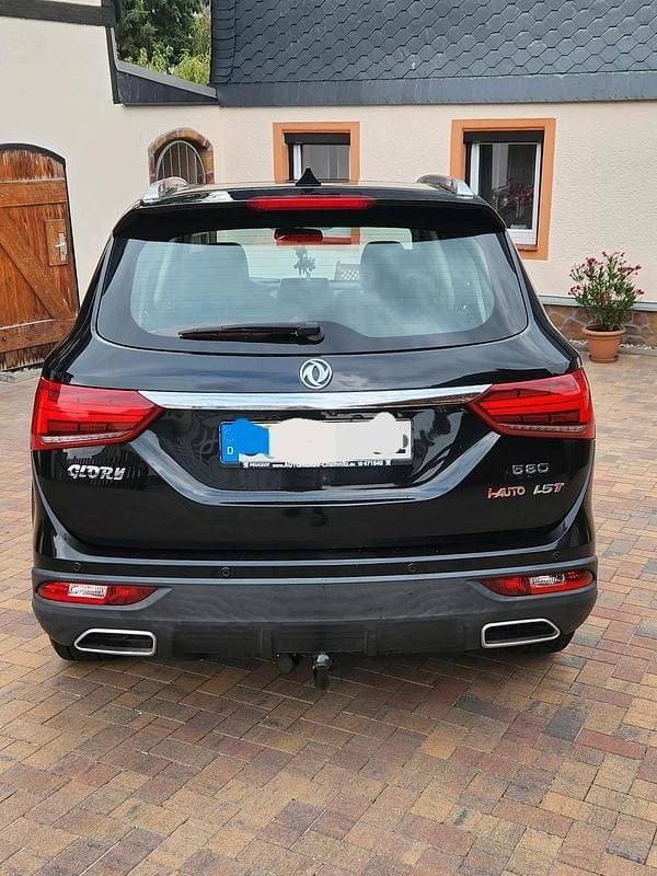 Gebraucht DFSK Fengon 149 PS (109 kW) 2020 Schwarz SUV