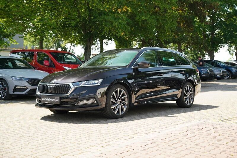 Schwarzmagic perleffekt Gebraucht 2020 Skoda Octavia Style Kombi | 25.889 € (Etwas zu teuer) - Bild 1/4