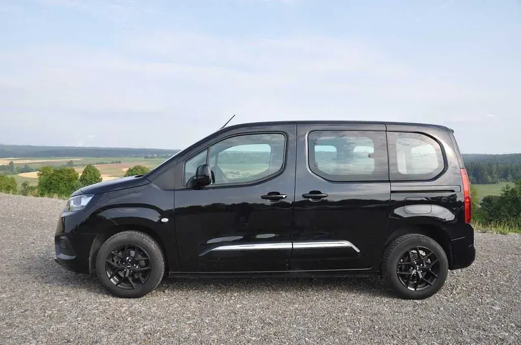 Gebraucht Toyota Proace Verso City 110 PS (80 kW) 2024 Schwarz Kombi