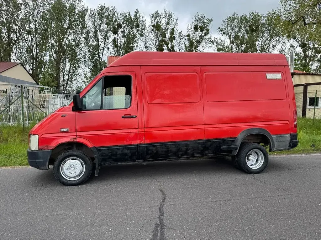 Occasion VW LT 109 ch (80 kW) 2004 Rouge Monospace