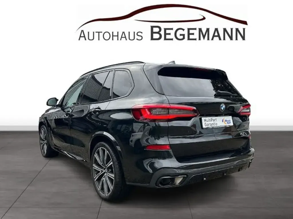 Gebraucht BMW X5 M Sport 286 PS (210 kW) 2023 Saphirschwarz SUV