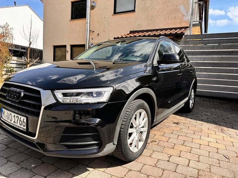 Gebraucht Audi Q3 150 PS (110 kW) 2015 Schwarz SUV