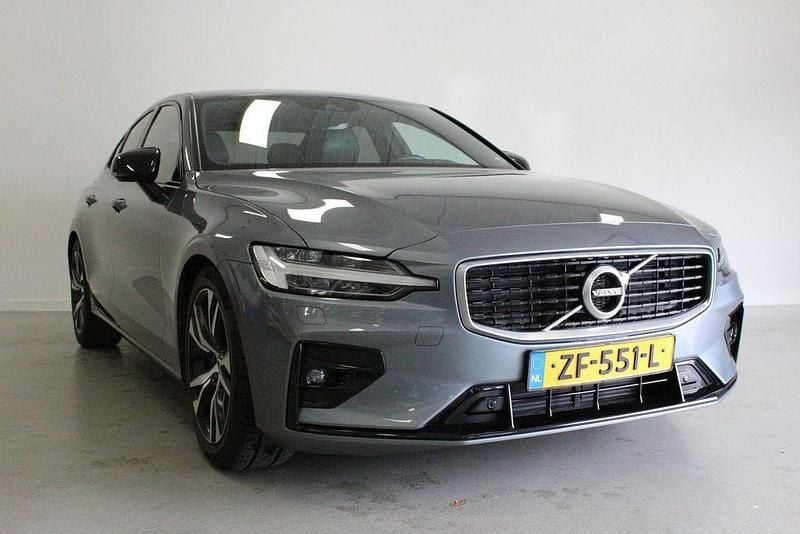 Second-hand Volvo S60 252 CP (185 kW) 2019 Gri Berlinǎ