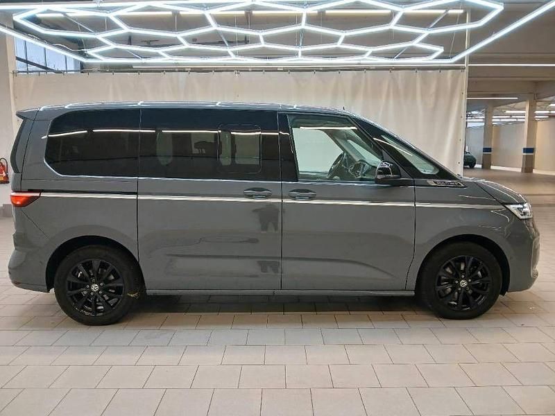Gebraucht VW Multivan Style 150 PS (110 kW) 2023 Graukeine angabe Van