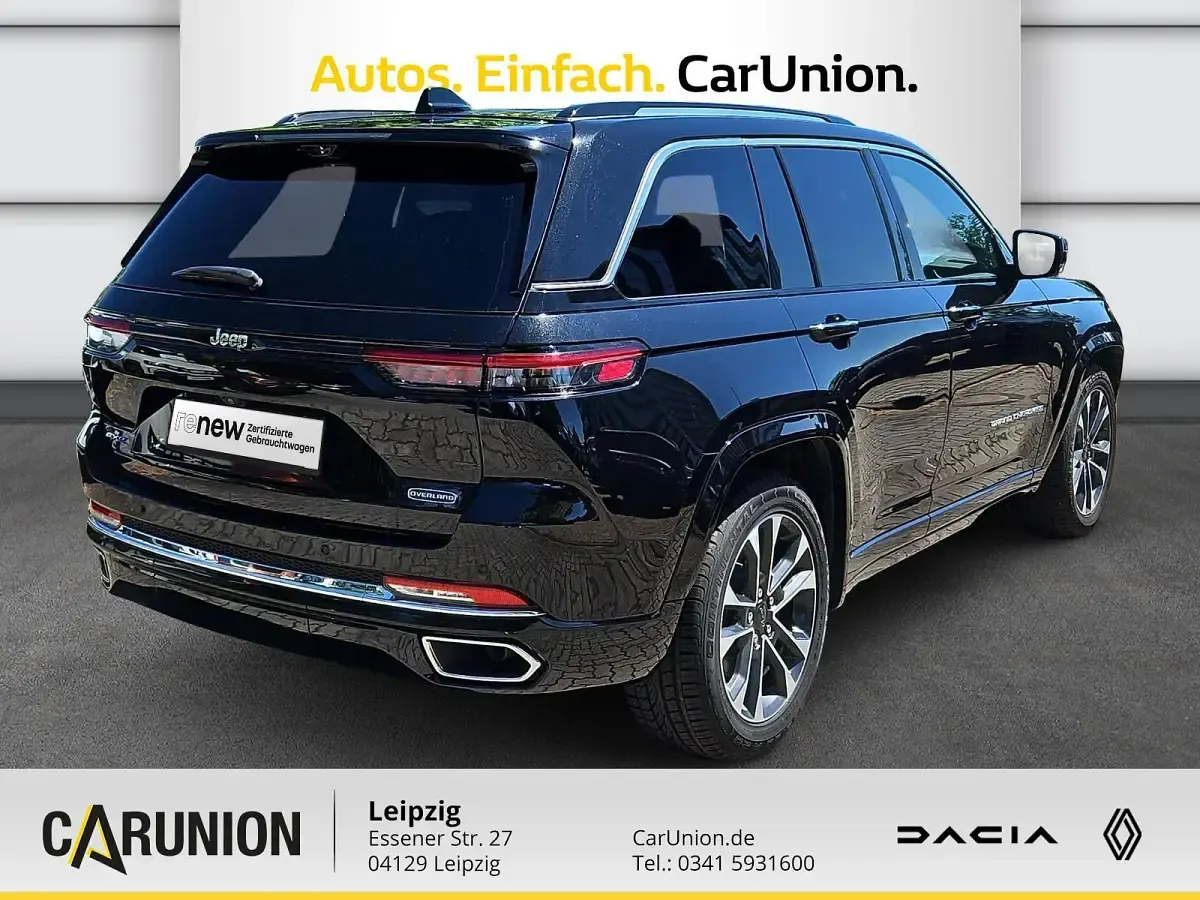 Gebraucht Jeep Grand Cherokee Overland 381 PS (280 kW) 2023 Diamond black SUV