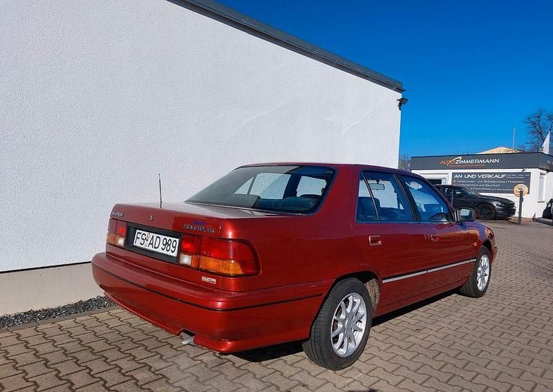 Gebraucht Hyundai Sonata GLS 145 PS (106 kW) 1992 Rot Limousine