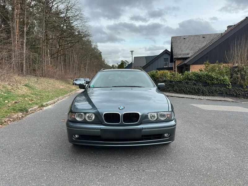 Gebraucht BMW 525 Exclusive 192 PS (141 kW) 2004 Grau Kombi