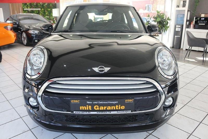 Używany Mini Cooper 136 KM (100 kW) 2014 Czarny Hatchback