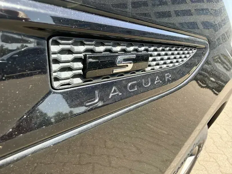Gebraucht Jaguar E-Pace R-Dynamic 249 PS (183 kW) 2019 Schwarz SUV