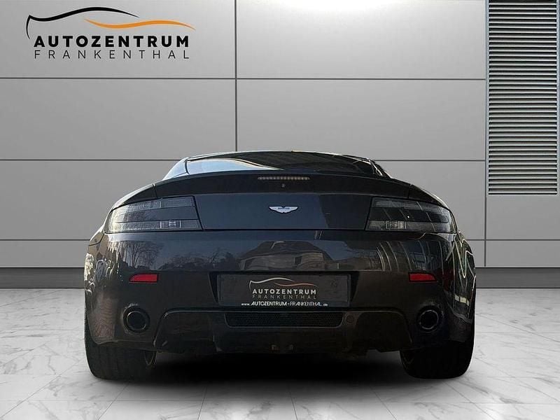 Gebraucht Aston Martin Vantage 426 PS (313 kW) 2011 Grau Coupé