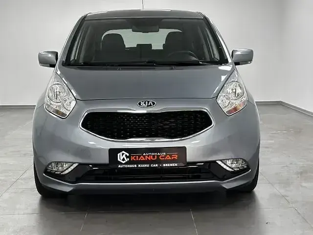 Gebraucht Kia Venga DREAM-TEAM Edition 125 PS (91 kW) 2019 Silber Kleinwagen