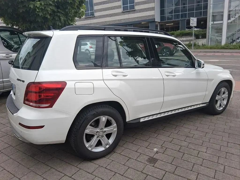 Gebraucht Mercedes GLK220 170 PS (125 kW) 2014 Weiß SUV