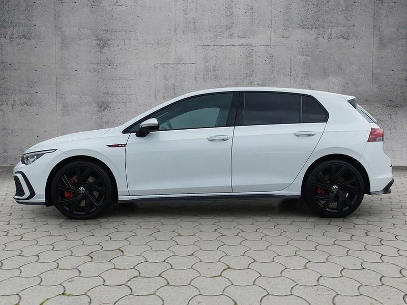 Gebraucht VW Golf VIII GTI 245 PS (180 kW) 2023 Pure white Limousine