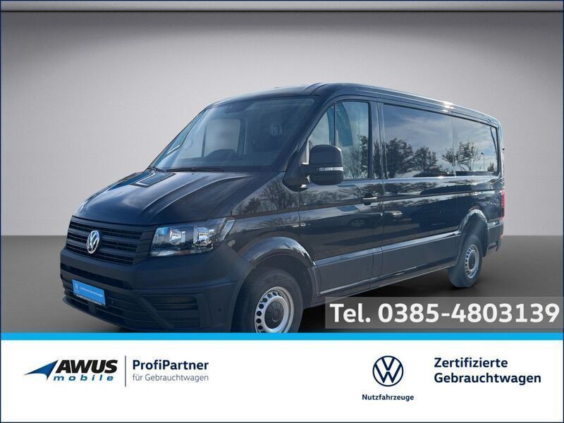 Schwarz / deep black (metallic) Gebraucht 2023 VW Crafter Van | 28.890 € (Superpreis) - Bild 1/4
