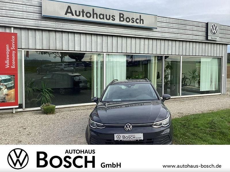 Uranograu Gebraucht 2021 VW Golf VIII Life Kombi | 16.890 € (Fairer Preis) - Bild 1/4