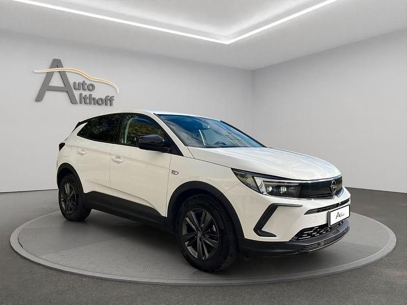 Weiß Gebraucht 2022 Opel Grandland X Business Edition SUV | 20.999 € (Fairer Preis) - Bild 1/4