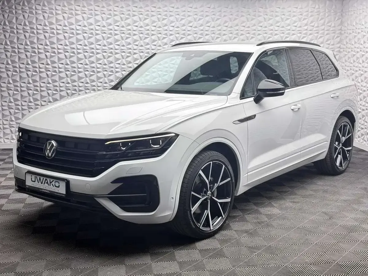 Gebraucht VW Touareg R-line 286 PS (210 kW) 2021 Pure white SUV