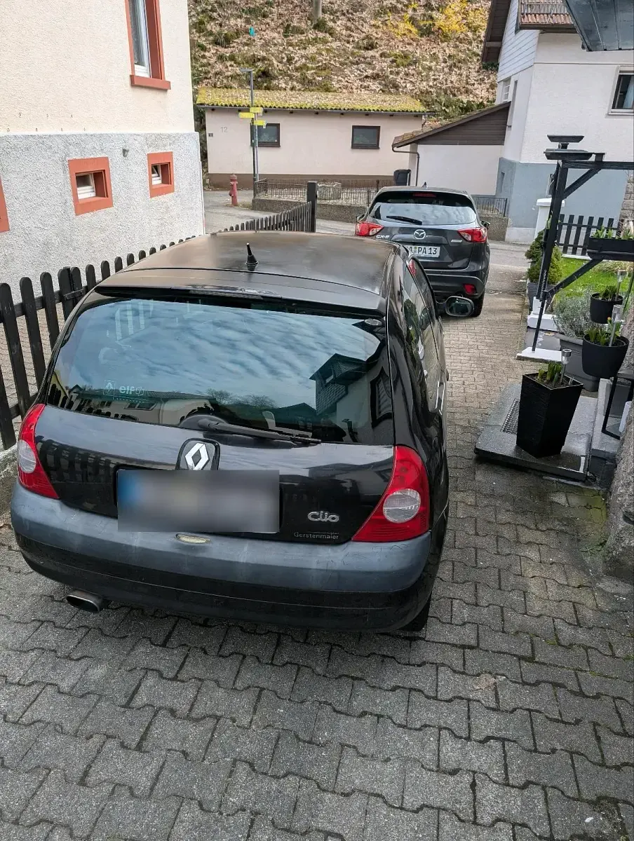 Gebraucht Renault Clio 70 PS (51 kW) 2003 Schwarz Kleinwagen