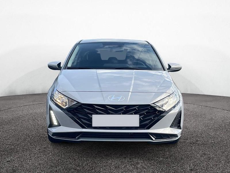 Neu Hyundai i20 90 PS (66 kW) 2026 Lumen grey / mic Kleinwagen