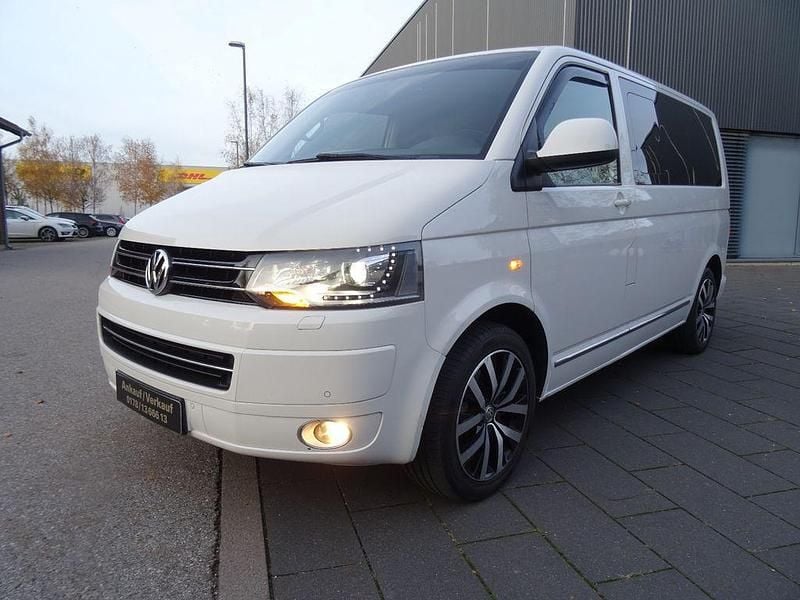 Weiß Gebraucht 2015 VW T5 Comfortline Van | 18.950 € (Superpreis) - Bild 1/4