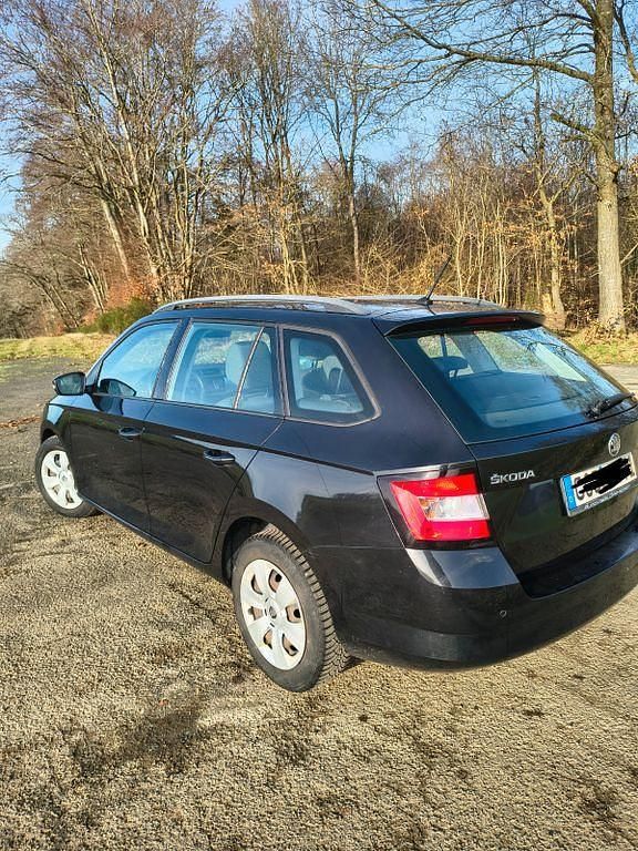 Gebraucht Skoda Fabia Ambition 90 PS (66 kW) 2015 Schwarz Kombi