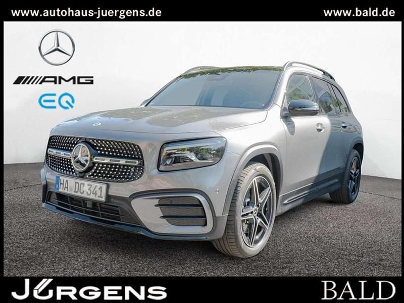 Grau metalliclack mountaingrau Gebraucht 2025 Mercedes GLB220 AMG SUV | 56.390 € (Teuer) - Bild 1/4