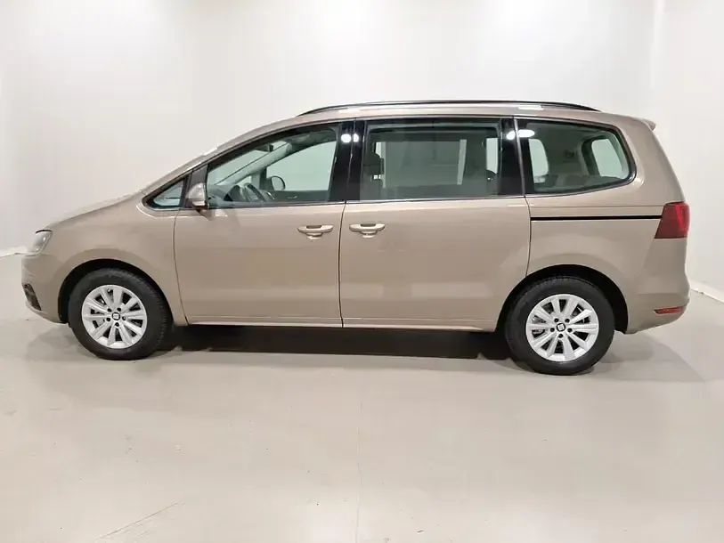 Gebraucht Seat Alhambra Style 150 PS (110 kW) 2016 Gold Van / Kleinbus