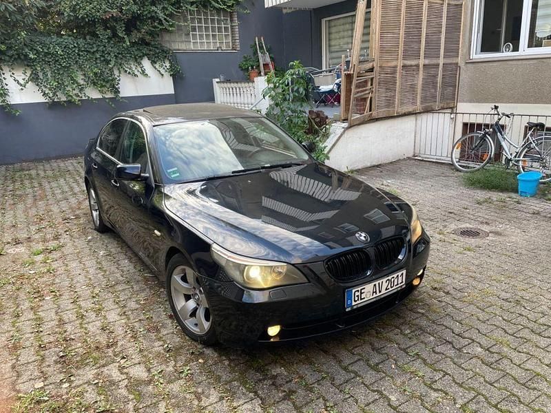 Schwarz Gebraucht 2005 BMW 525 Limousine | 3.750 € (Fairer Preis) - Bild 1/4