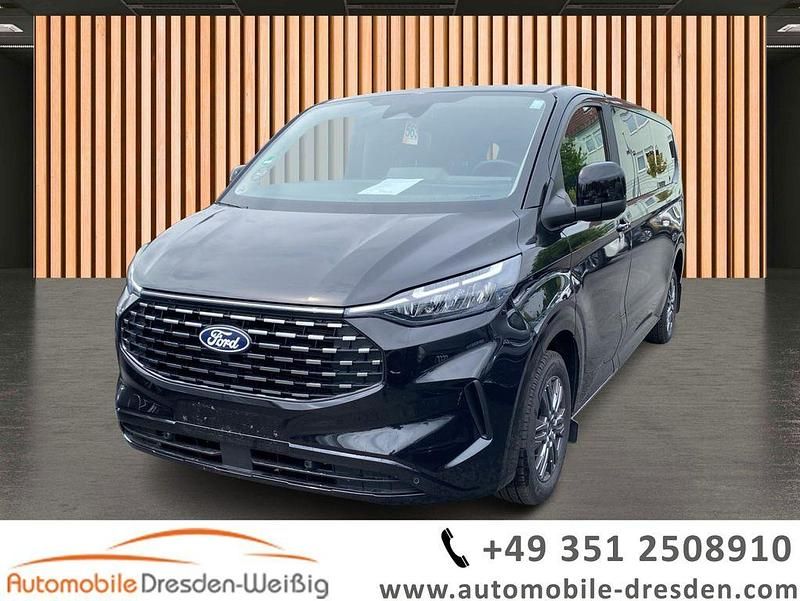 Obsidianschwarz metallic Gebraucht 2025 Ford Tourneo Titanium Van / Kleinbus | 48.980 € (Teuer) - Bild 1/3