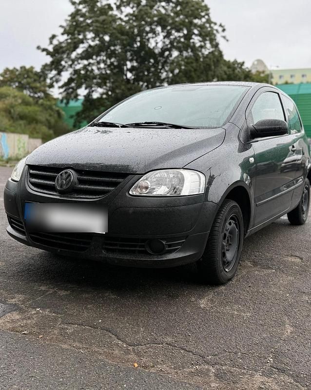 Grau Gebraucht 2007 VW Fox Kleinwagen | 1.100 € - Bild 1/4