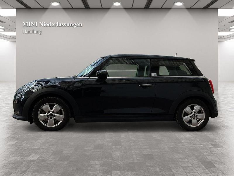 Używany Mini Cooper 136 KM (100 kW) 2024 Czarny Hatchback