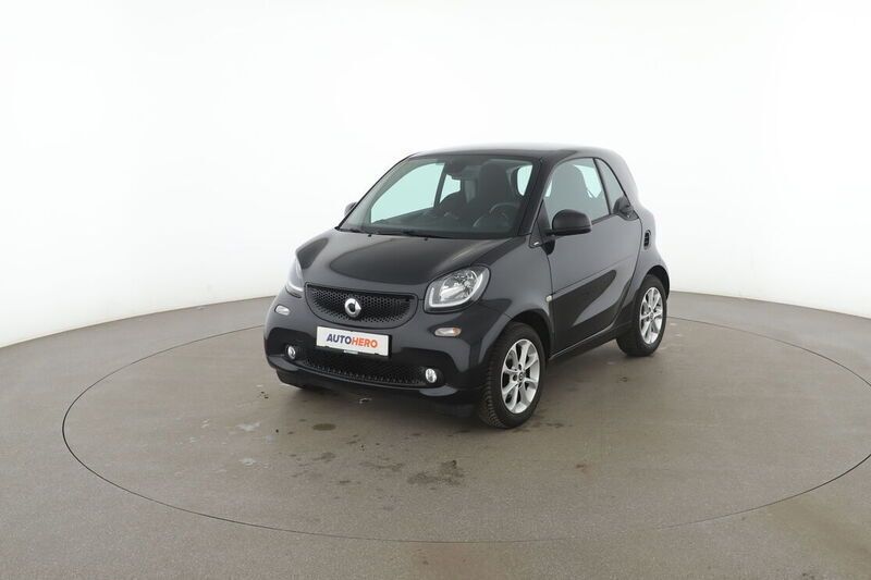 Schwarz Gebraucht 2017 Smart ForTwo Coupé Basis Coupé | 9.260 € (Fairer Preis) - Bild 1/4