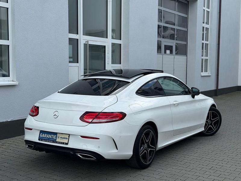 Gebraucht Mercedes C300 AMG 245 PS (180 kW) 2018 Weiß Coupé