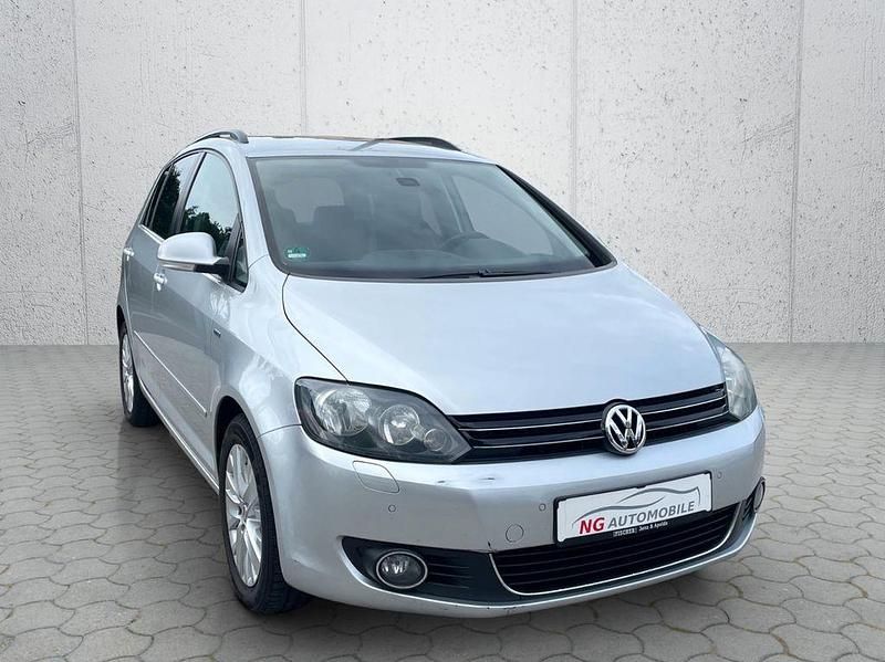 Silber Gebraucht 2013 VW Golf VI S Limousine | 4.999 € (Superpreis) - Bild 1/4