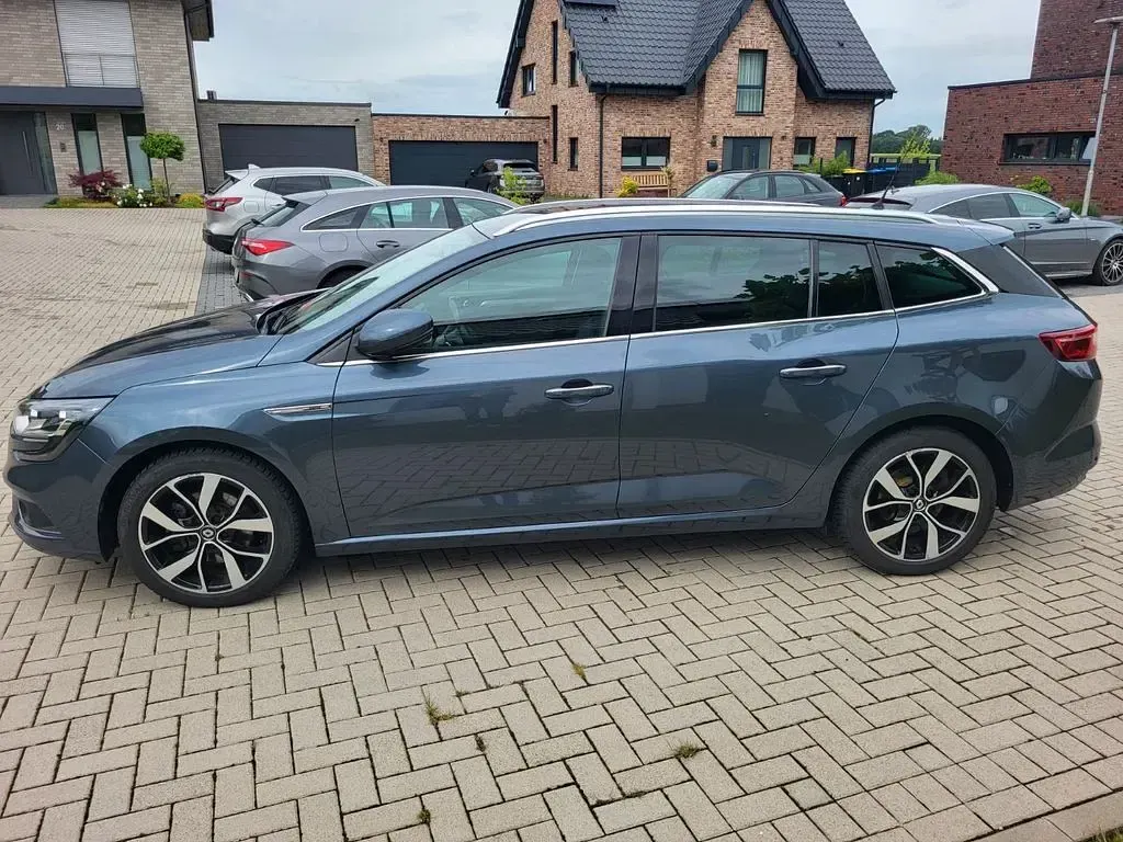 Gebraucht Renault Mégane IV Bose Edition 159 PS (116 kW) 2019 Grau Limousine