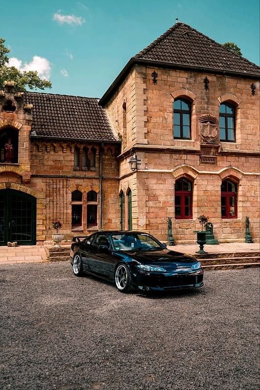 Schwarz Gebraucht 1999 Nissan Silvia S Coupé | 123.456 € - Bild 1/4