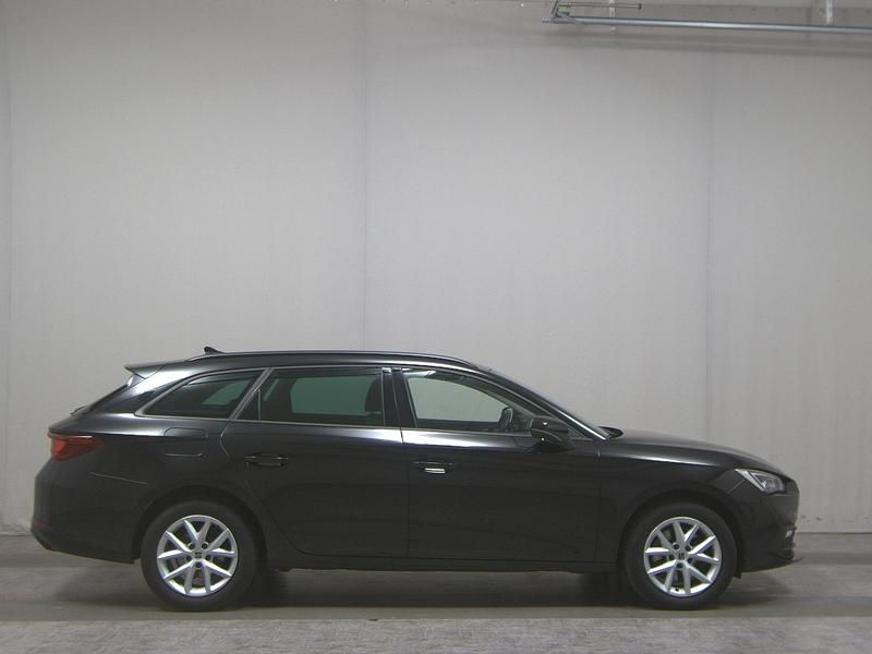 Schwarz Gebraucht 2022 Seat Leon Style Limousine | 13.450 € (Guter Preis) - Bild 1/4