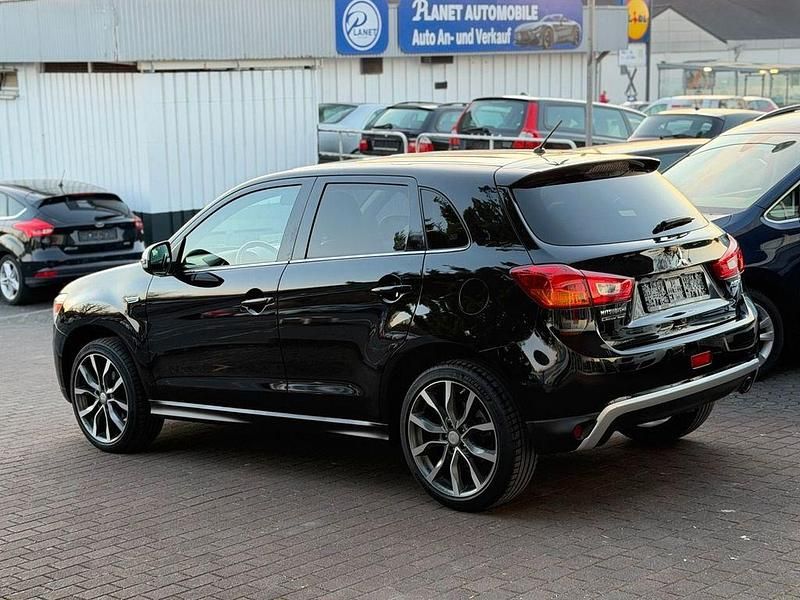 Gebraucht Mitsubishi ASX Diamant Edition 150 PS (110 kW) 2015 Schwarz SUV