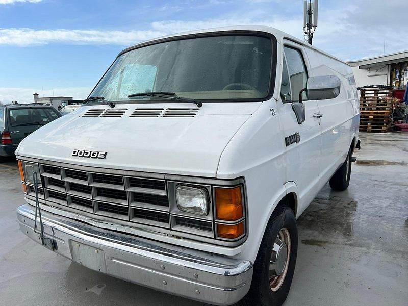 Second-hand Dodge Ram 1987 Alb Pickup