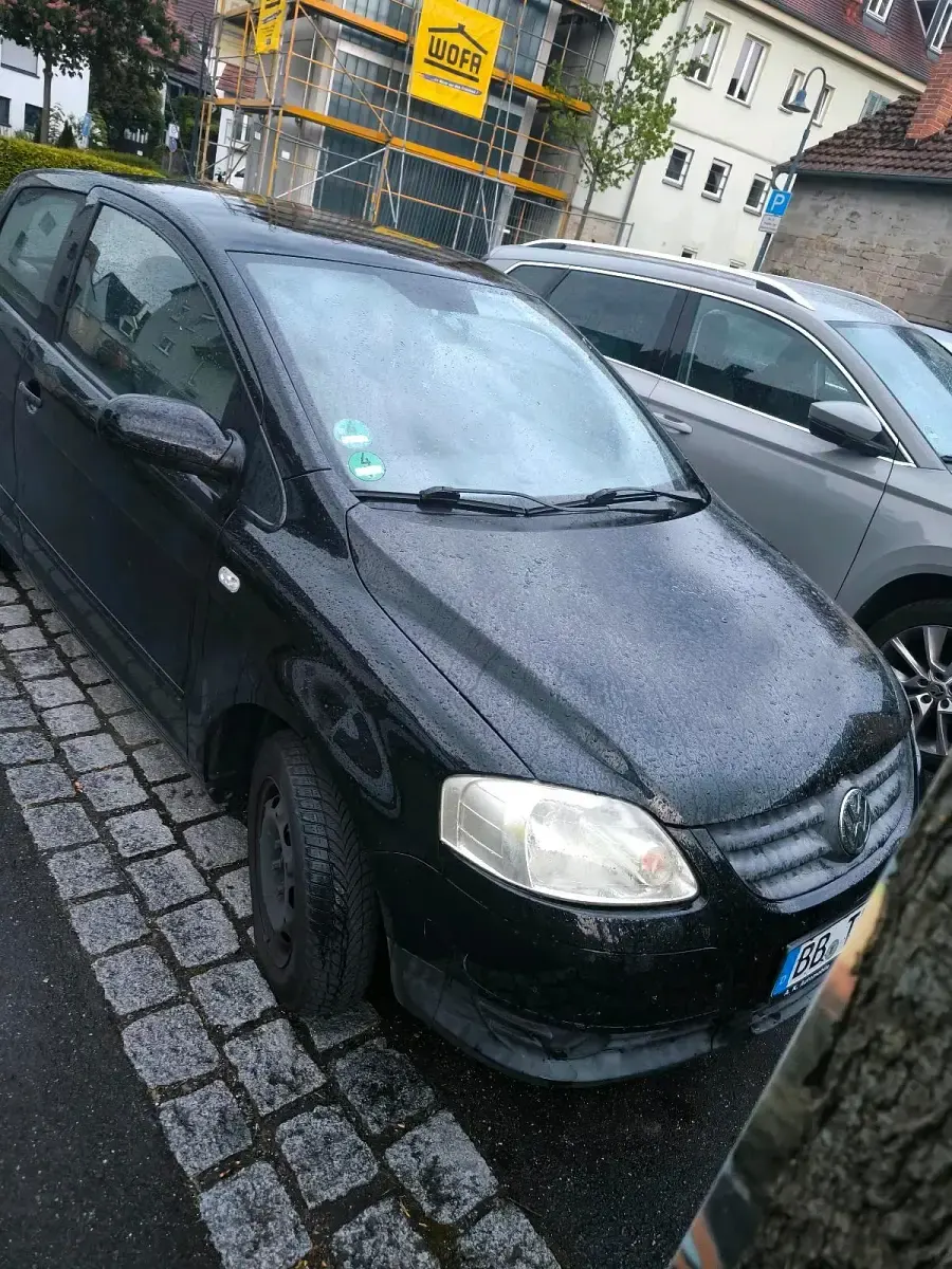 Używany VW Fox 55 KM (40 kW) 2008 Czarny Hatchback