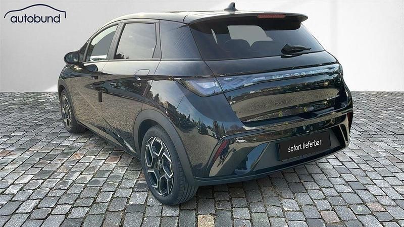 Neu BYD Dolphin Design 150 kW (204 PS) 2025 Schwarz / jetblack Kleinwagen