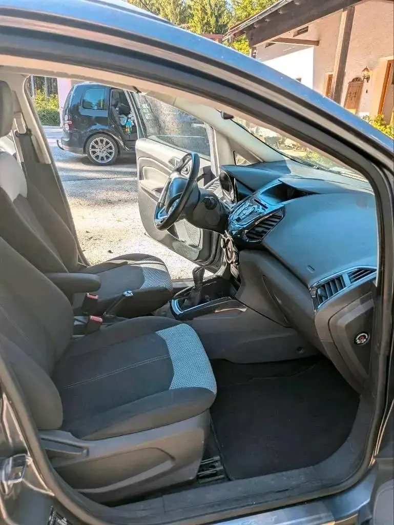 Gebraucht Ford Ecosport 125 PS (91 kW) 2014 Grau SUV