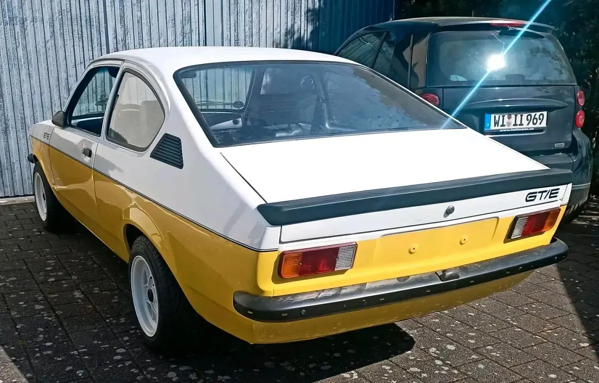 Gebraucht Opel Kadett 125 PS (91 kW) 1979 Weiß Coupé